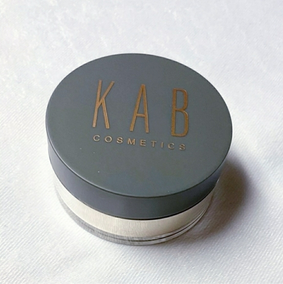 KAB COSMETICS LOOSE SETTING POWDER - Picture 5 of 9